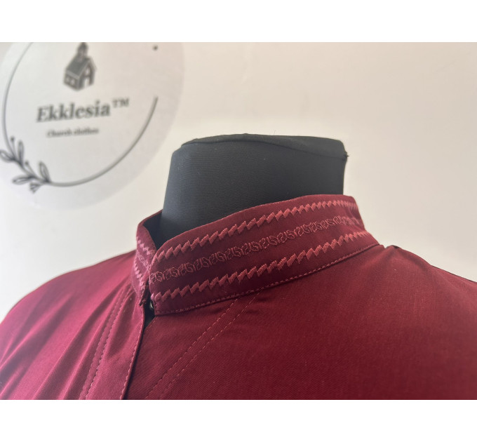 Set:4 inner cassocks in linen-gabardine and 1 outer cassock in wet silk