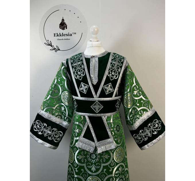 Combined embroidered Subdeacon's vestment made of natural velvet and brocade