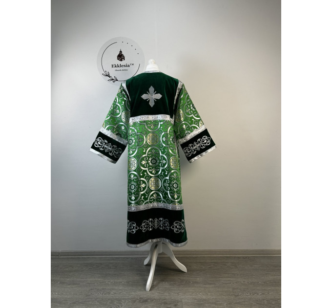 Combined embroidered velvet and brocade sticharion - Stichar rich green fabric