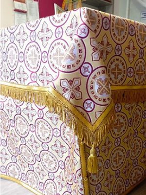 Church covers in gold brocade - Metllic rich brocade churh altar covers